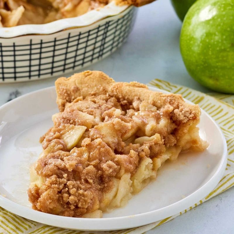 Apple Cinnamon Crumble