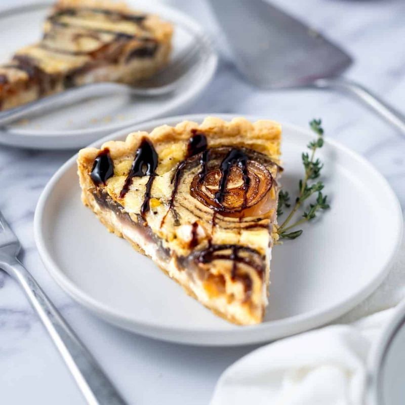 Caramelized Onion and Goat Cheese Pie