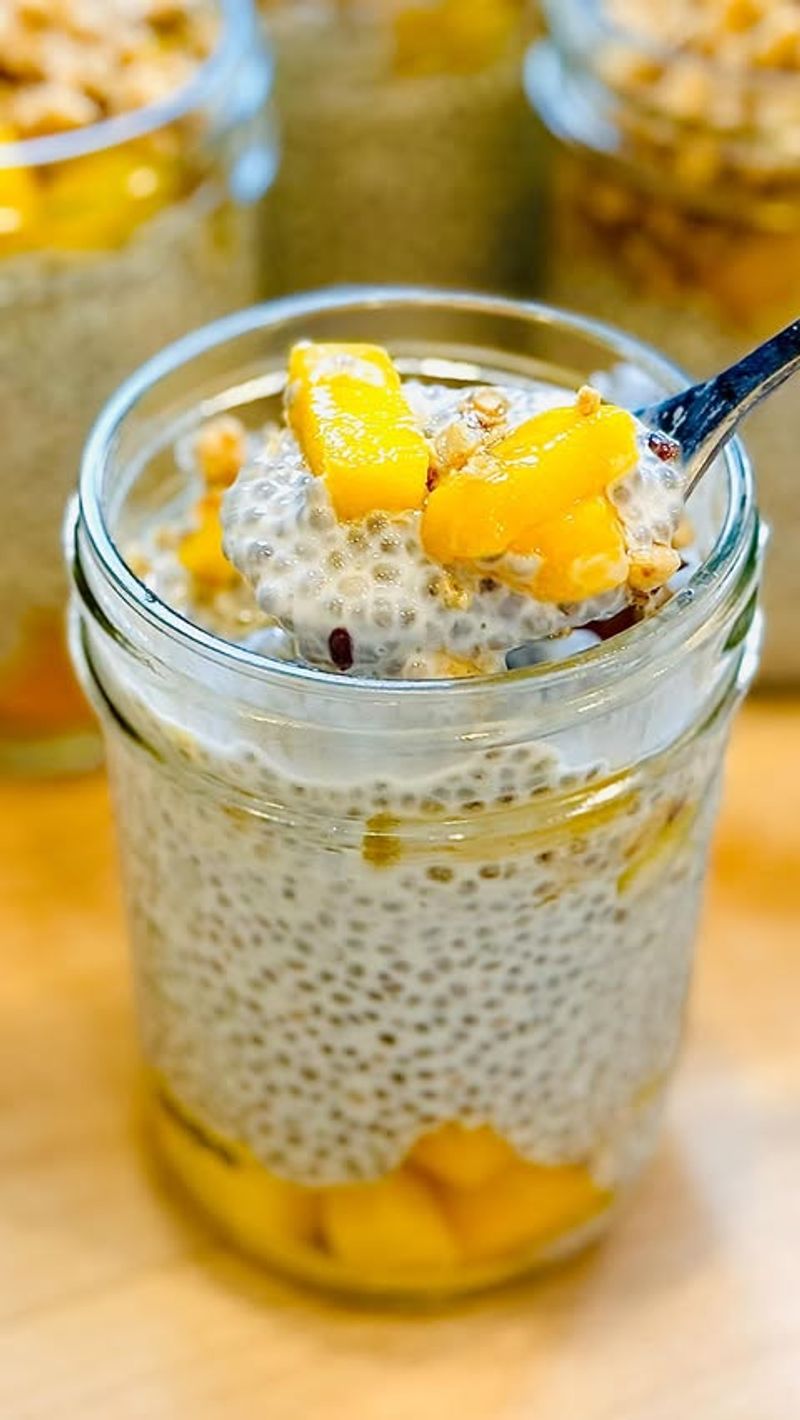 Chia Seed Pudding with Mango