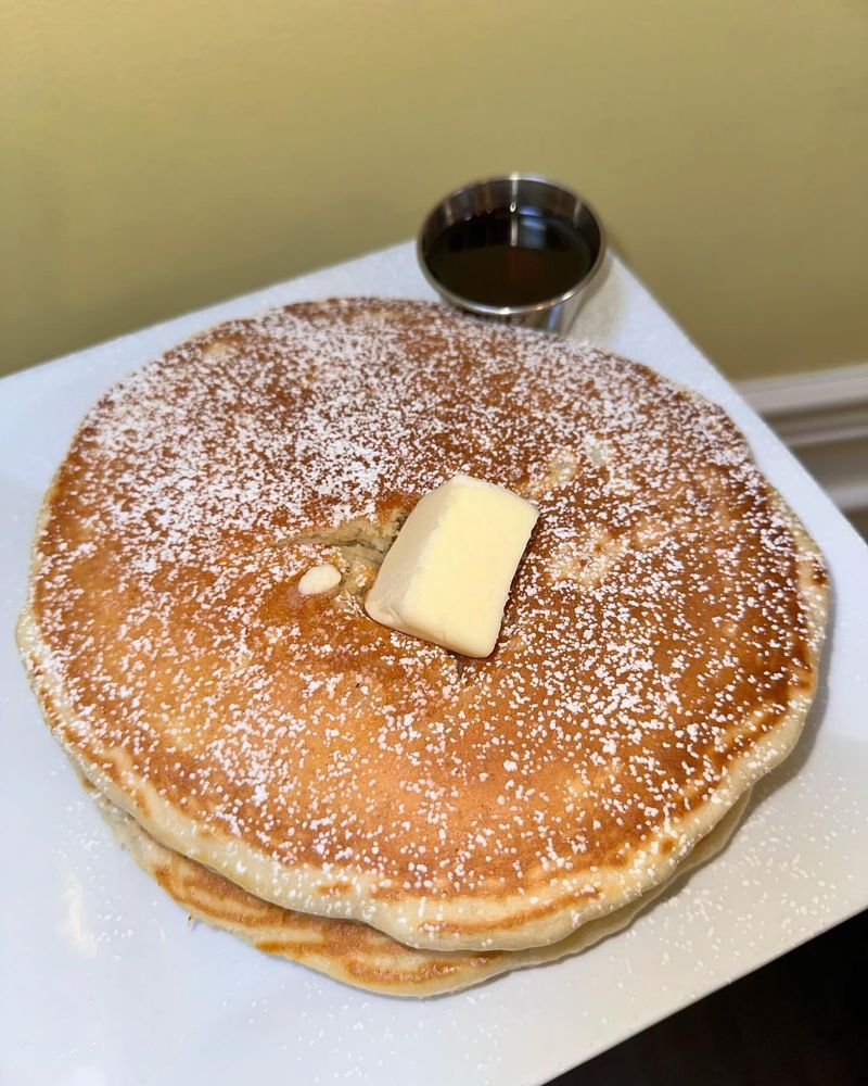 Classic Buttermilk Pancakes