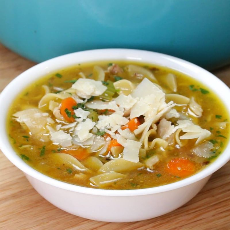 Classic Chicken Broth