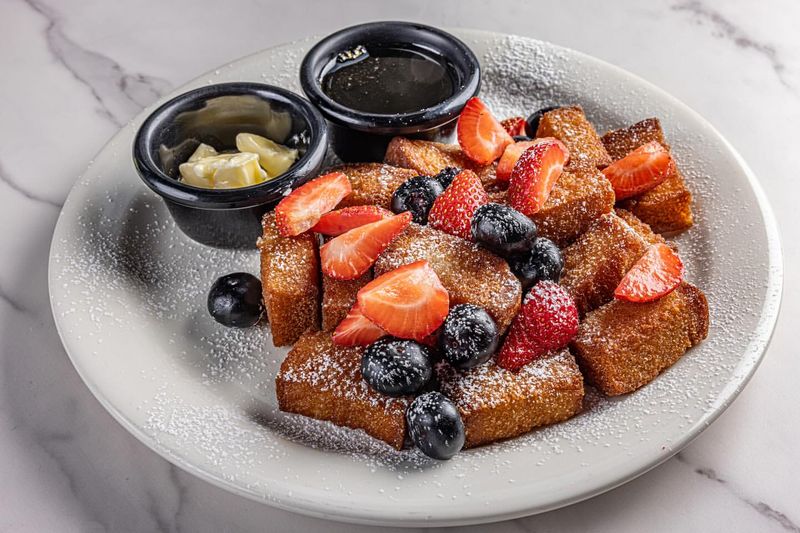 French Toast with Berries