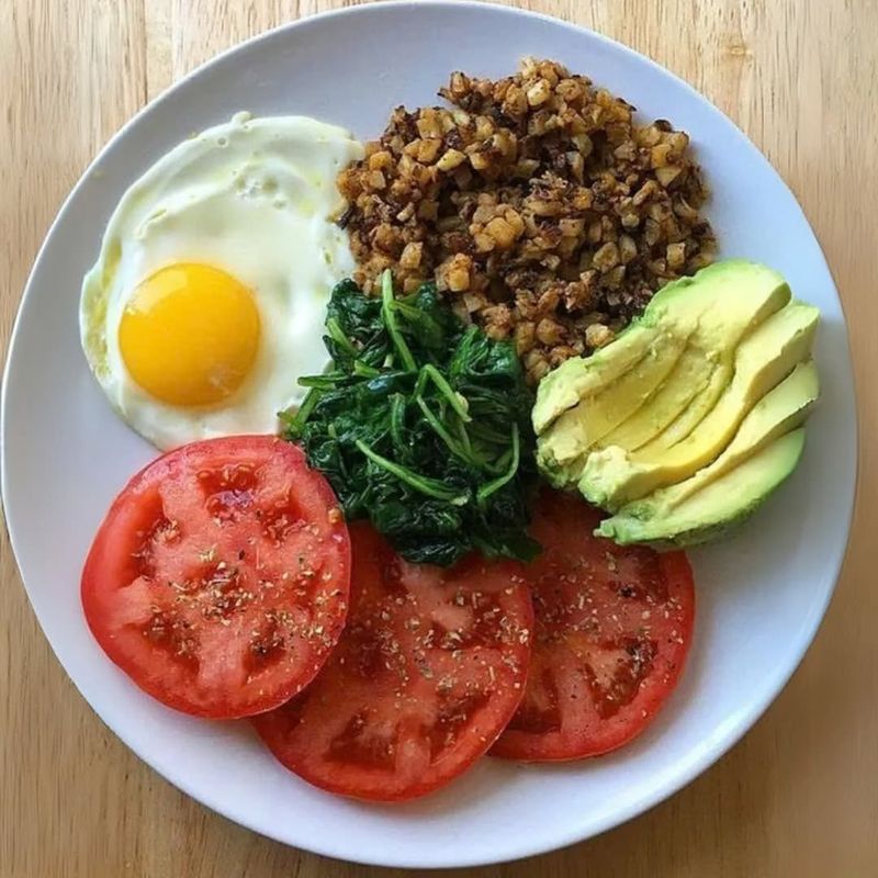 Lentil and Tomato Breakfast Bowl