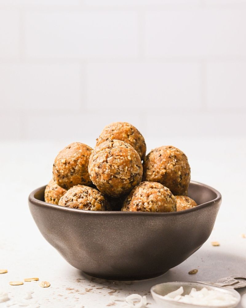 Peanut Butter & Oat Energy Bites