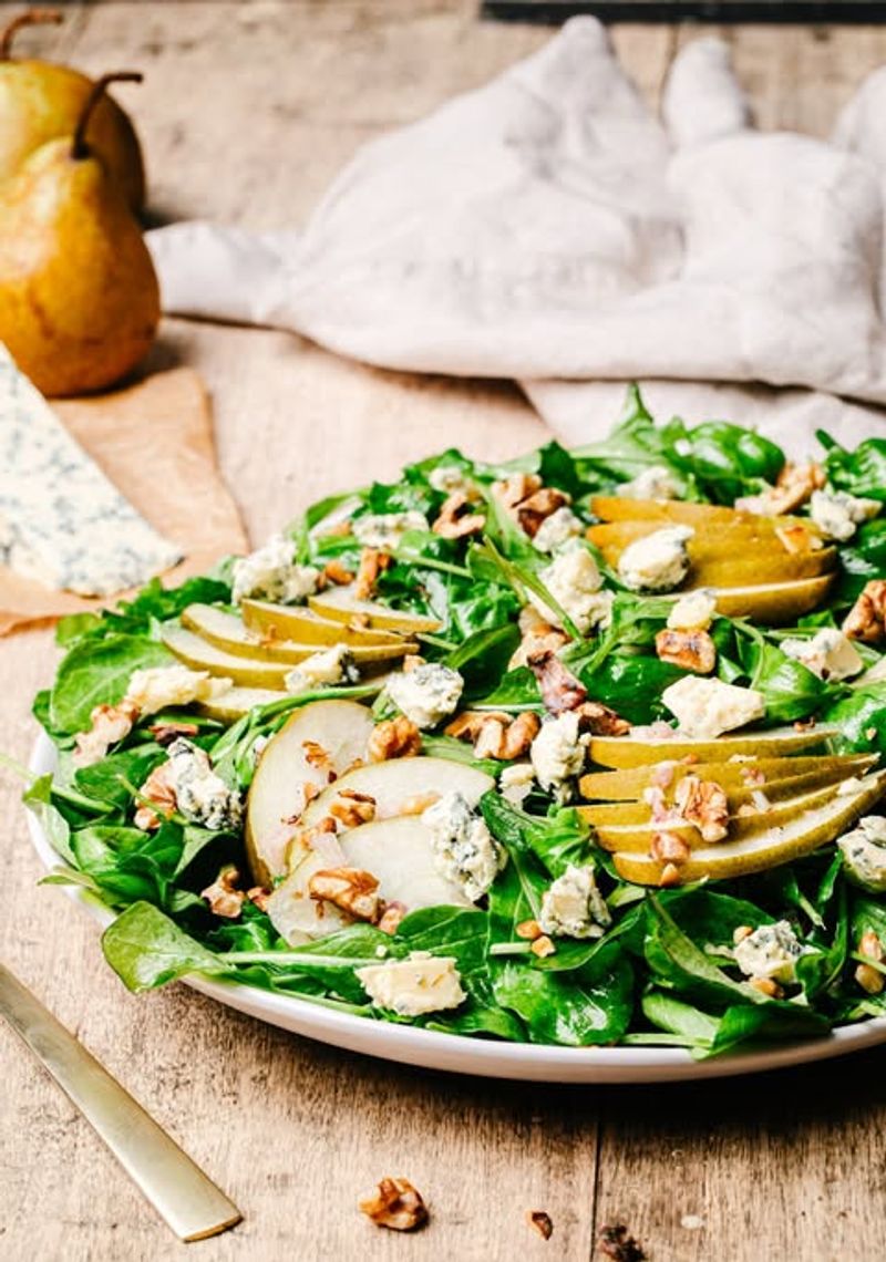 Pear and Walnut Salad