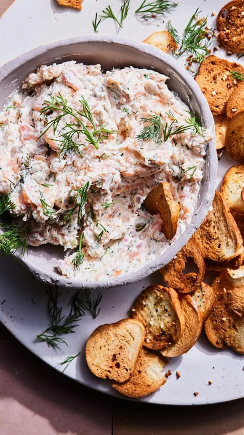 Pesto Sun-Dried Tomato Cream Cheese Dip