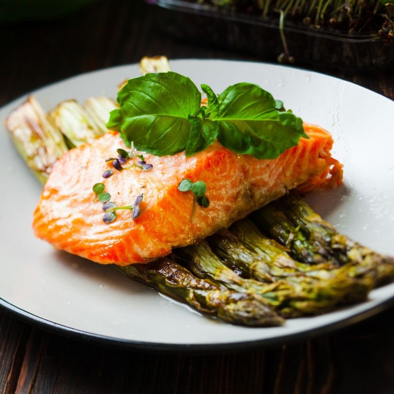 Salmon with Asparagus