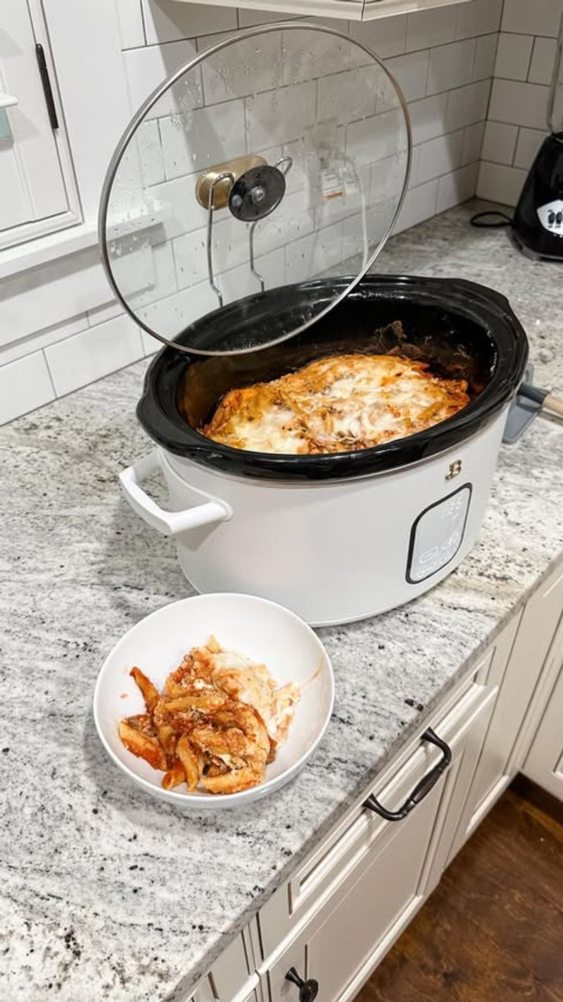 Slow Cooker Baked Ziti