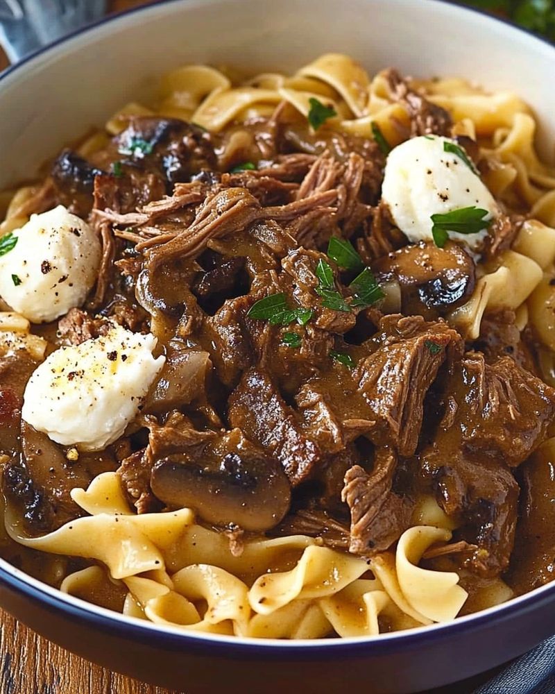 Slow-Cooker Beef Stroganoff