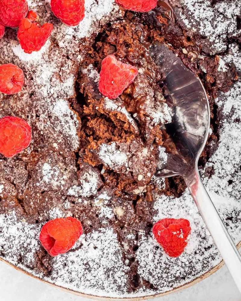 Slow Cooker Chocolate Lava Cake