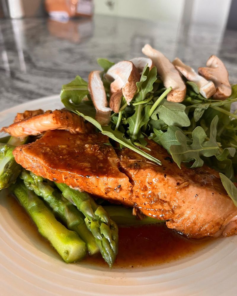 Teriyaki Salmon and Asparagus