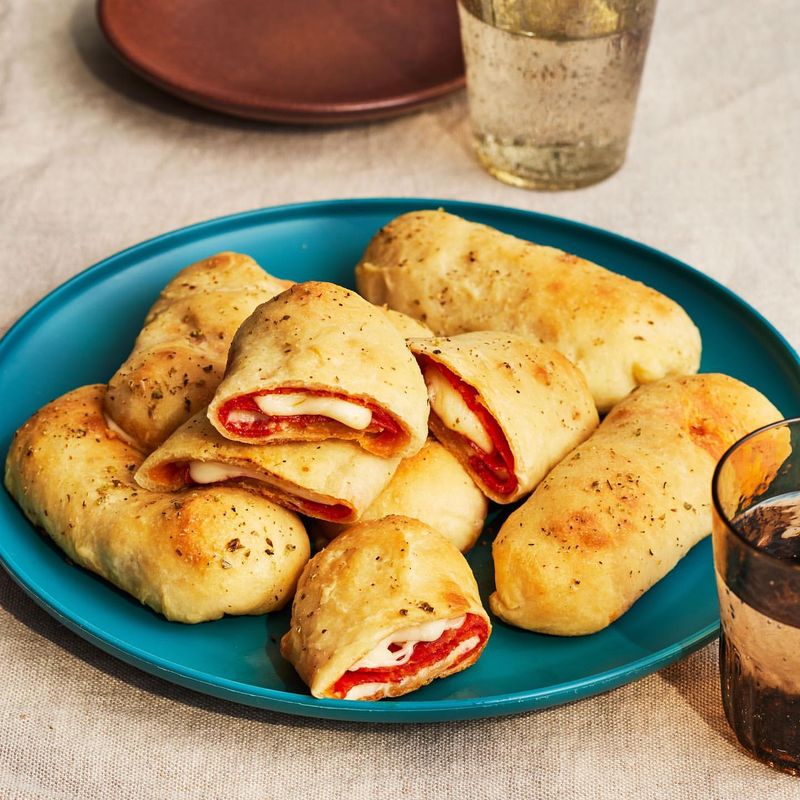 West Virginia: Pepperoni Roll