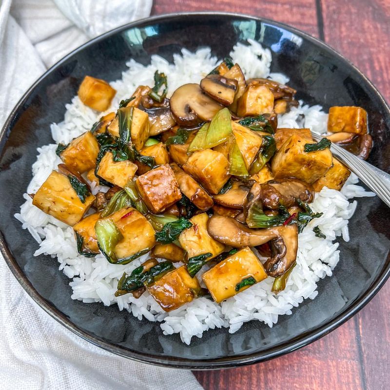 Tofu and Vegetable Stir-fry