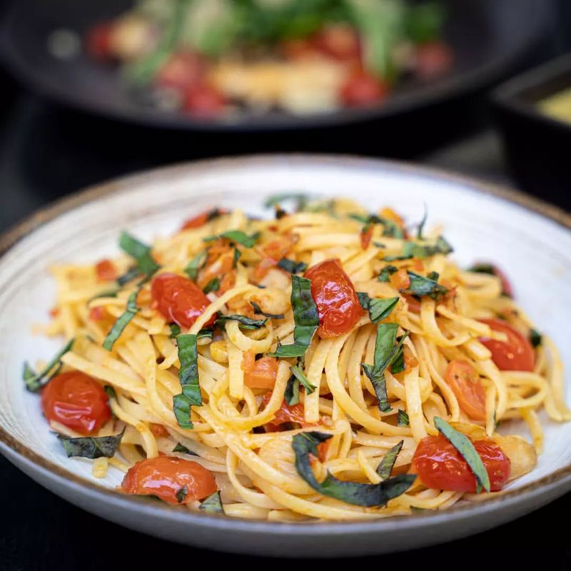 Tomato Basil Pasta