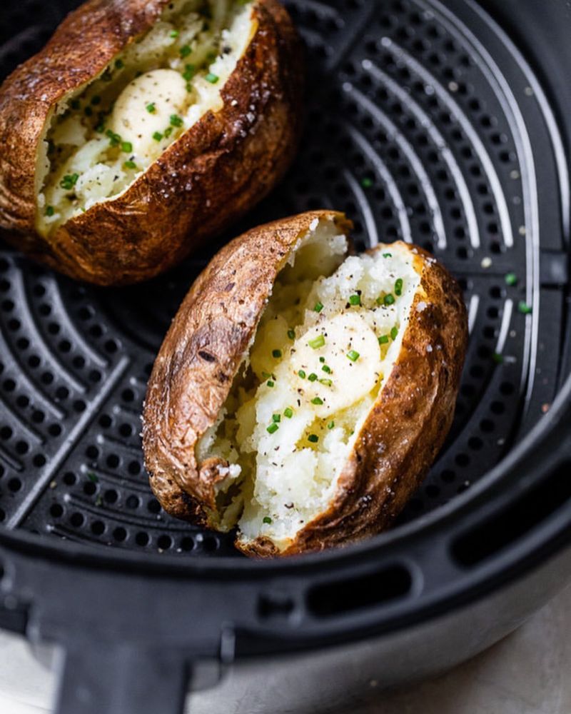 Air Fryer Baked Potatoes