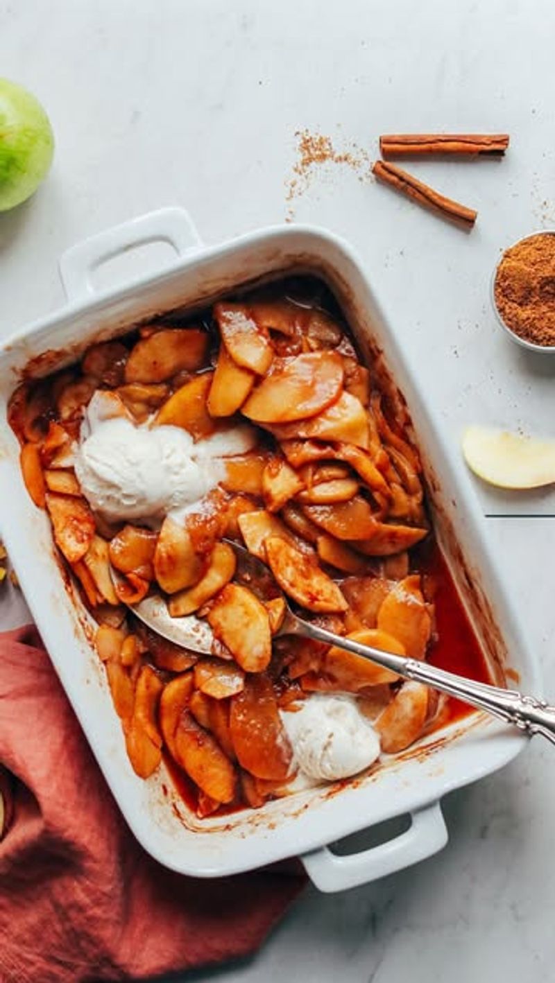 Baked Apples with Cinnamon