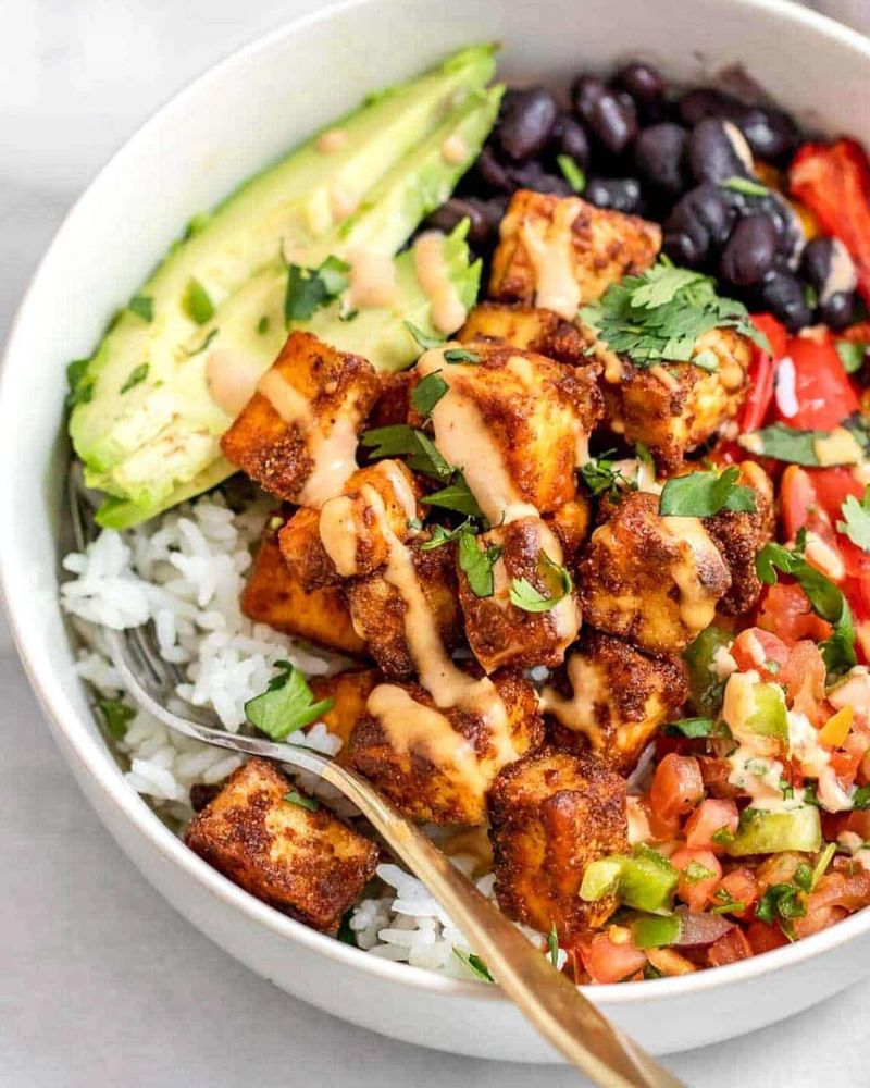 Baked Tofu and Veggie Bowl