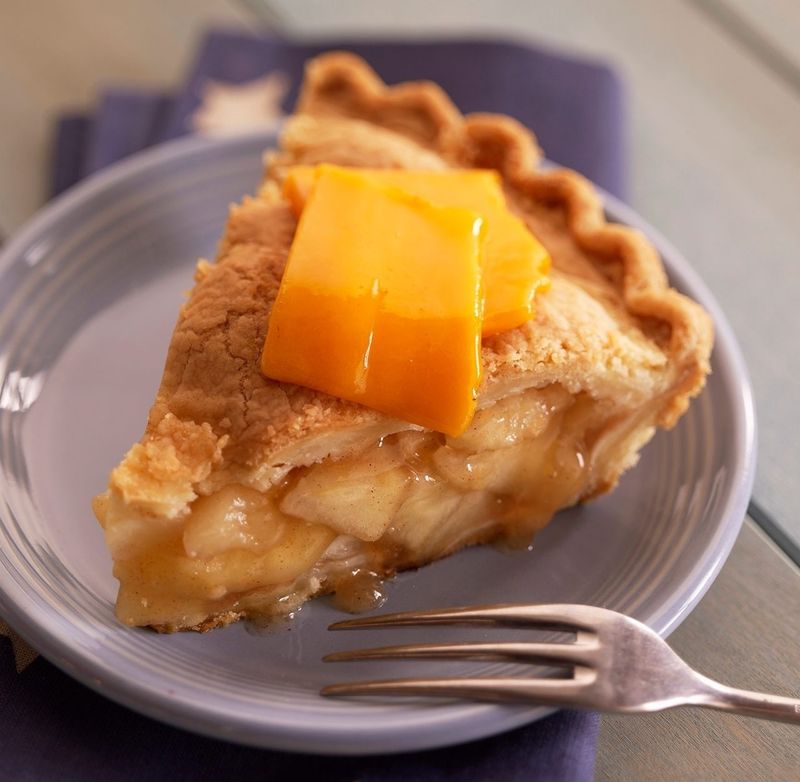 Cheddar Cheese and Apple Pie