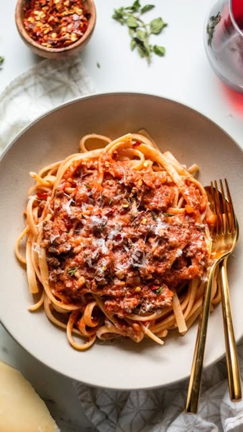 Classic Bolognese Spaghetti
