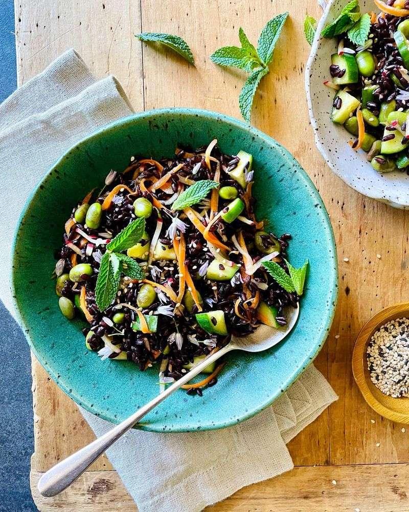 Edamame and Radish Salad