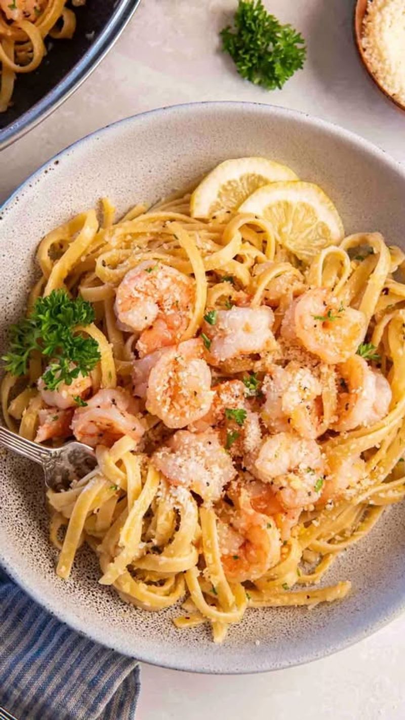 Garlic Butter Shrimp Pasta