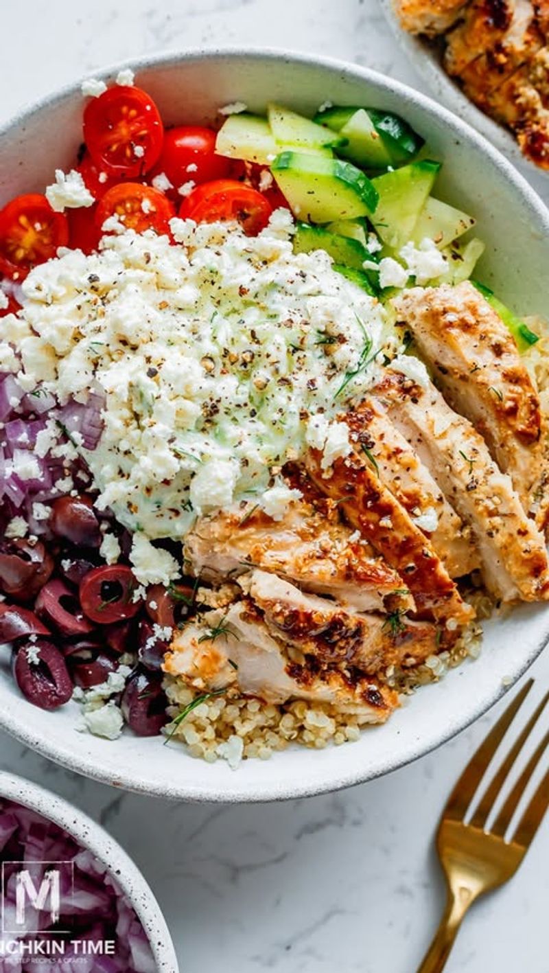 Grilled Chicken and Quinoa Bowl