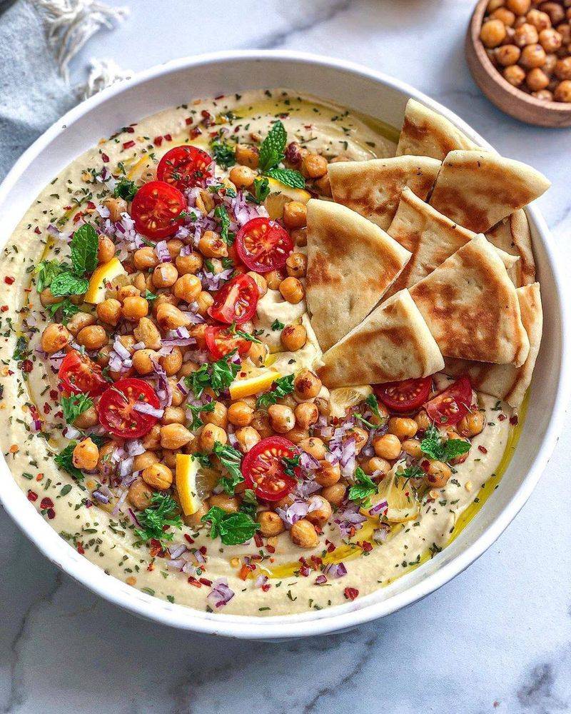 Hummus and Veggie Pita