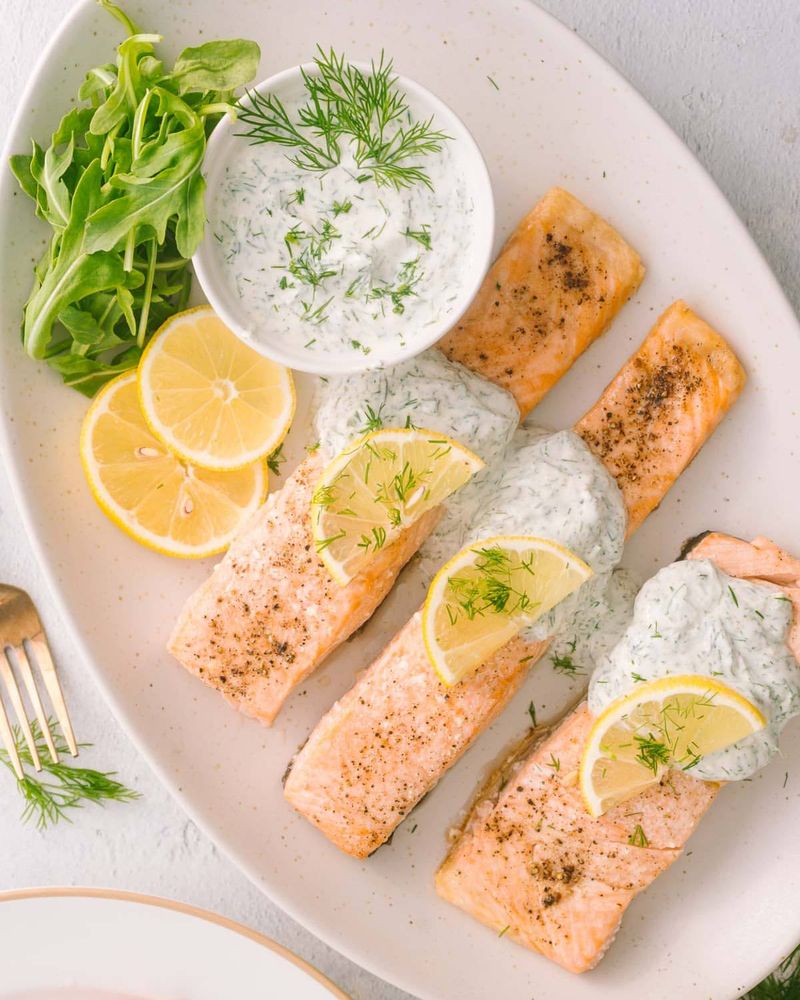 Salmon with Lemon and Dill