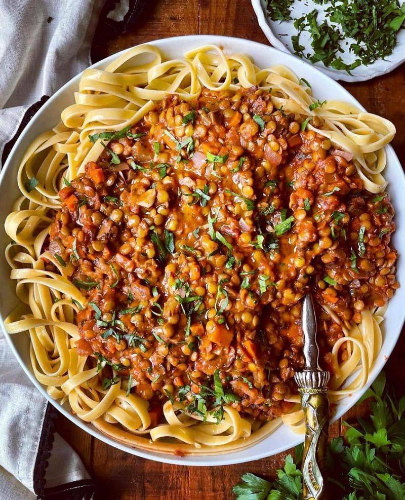 Spaghetti with Lentil Bolognese