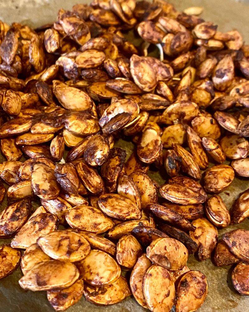 Spicy Roasted Pumpkin Seeds