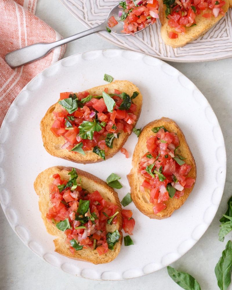 Tomato and Basil Bruschetta