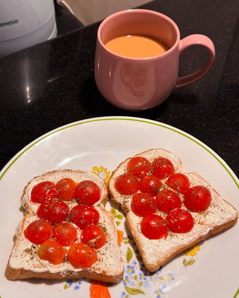 Tomato and Peanut Butter