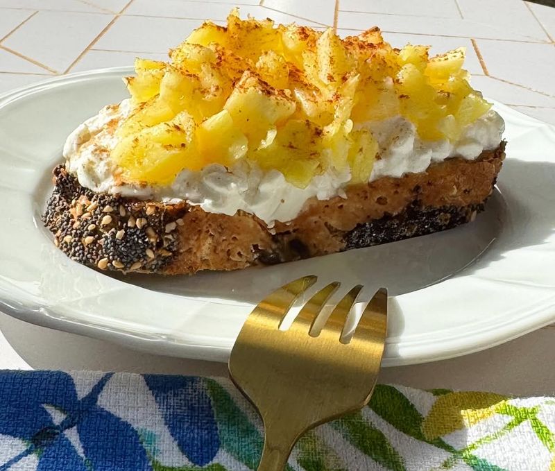 Cottage Cheese and Pineapple