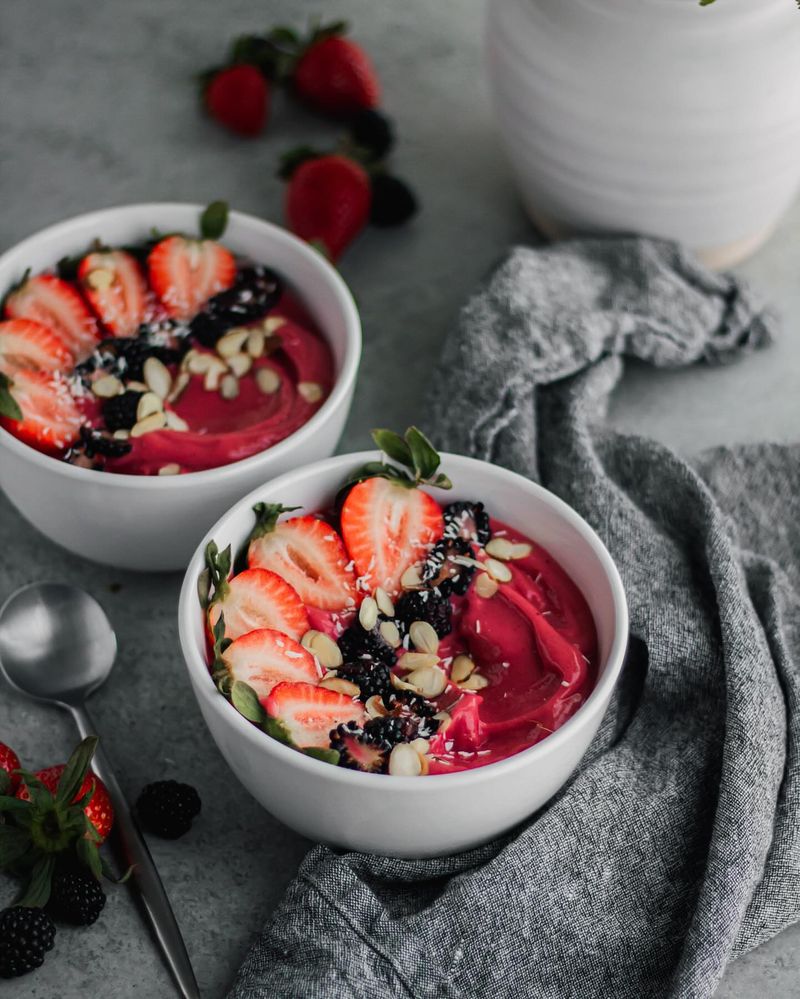 Kefir Smoothie Bowl