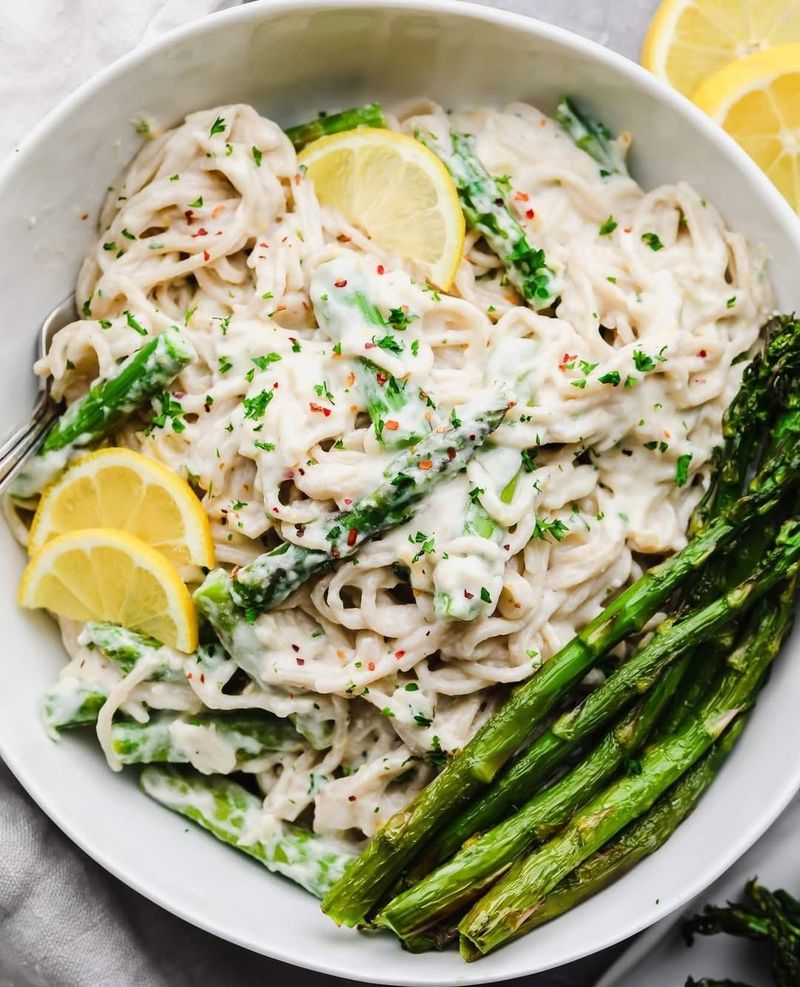 Lemon Asparagus Pasta