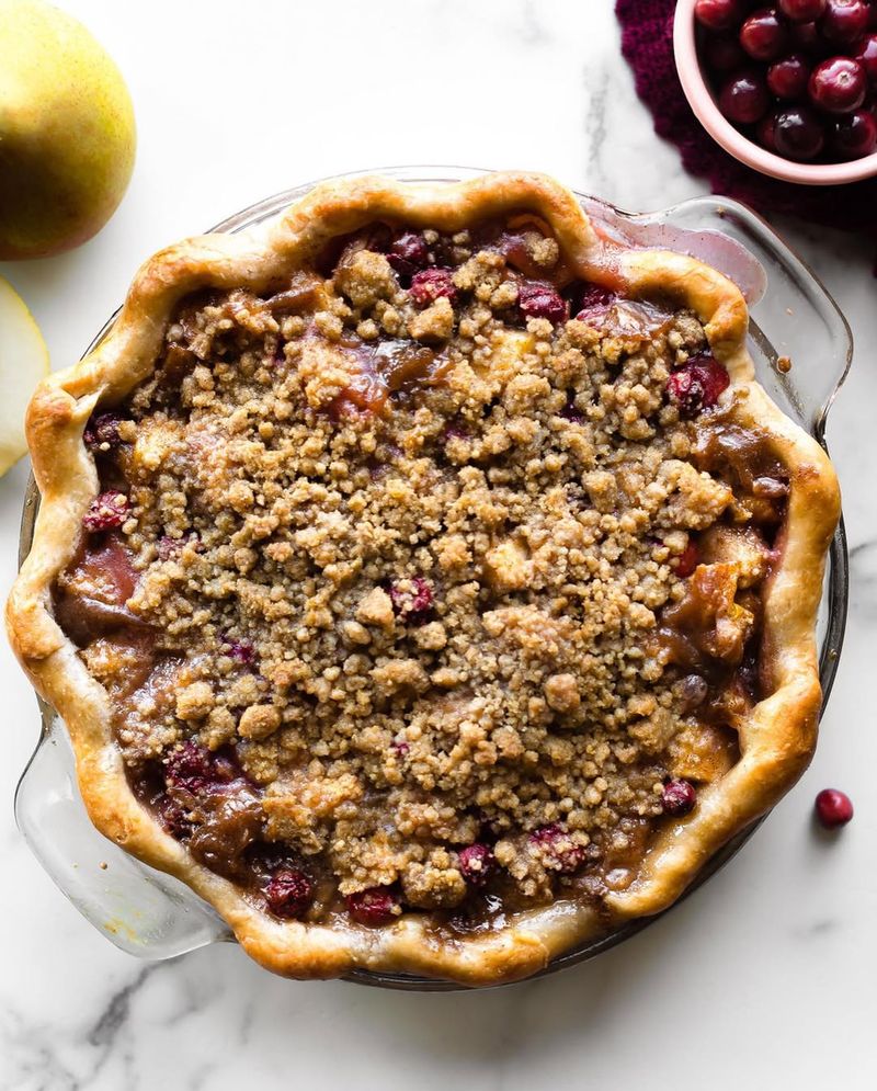 Pear Cranberry Crumble
