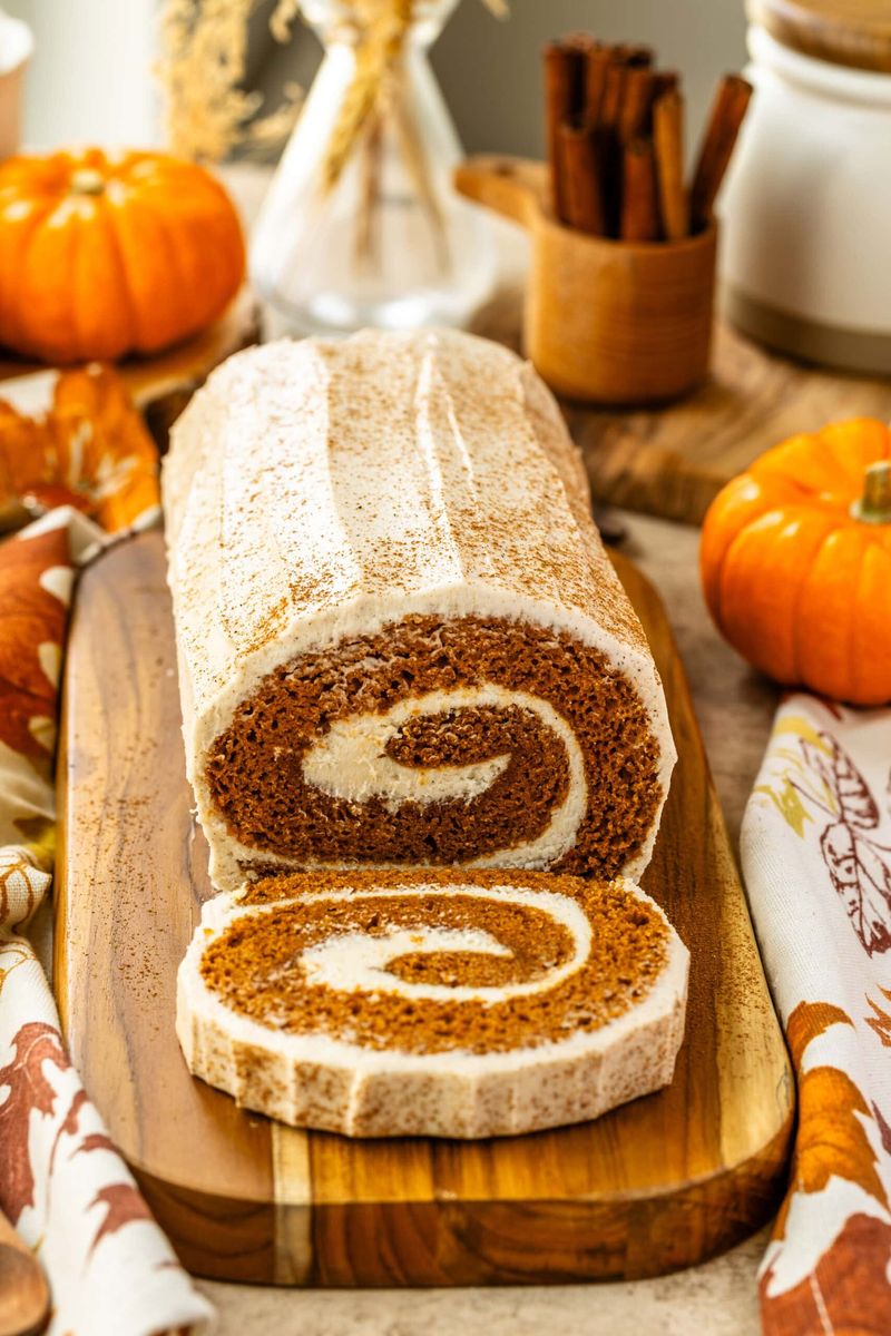 Pumpkin Roll Cake