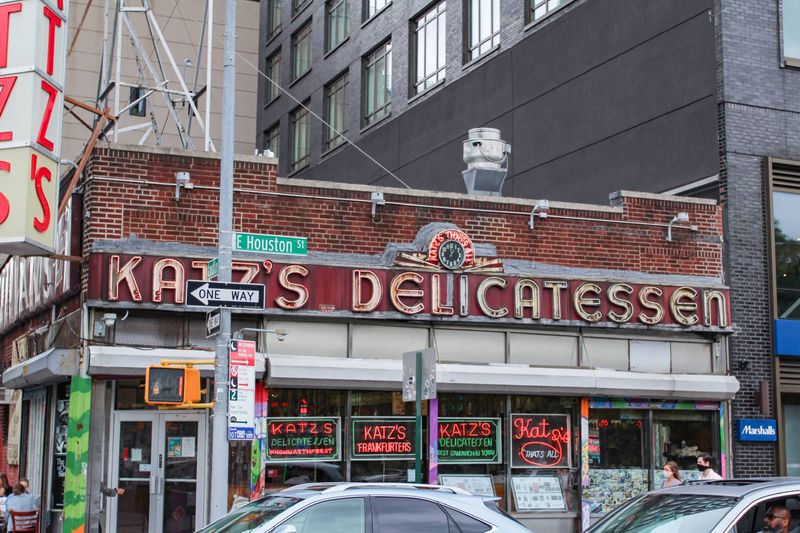 Katz’s Delicatessen – New York, NY