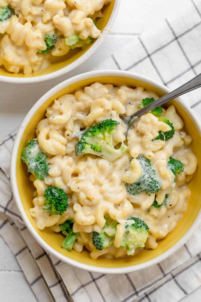 Macaroni and Cheese with Broccoli