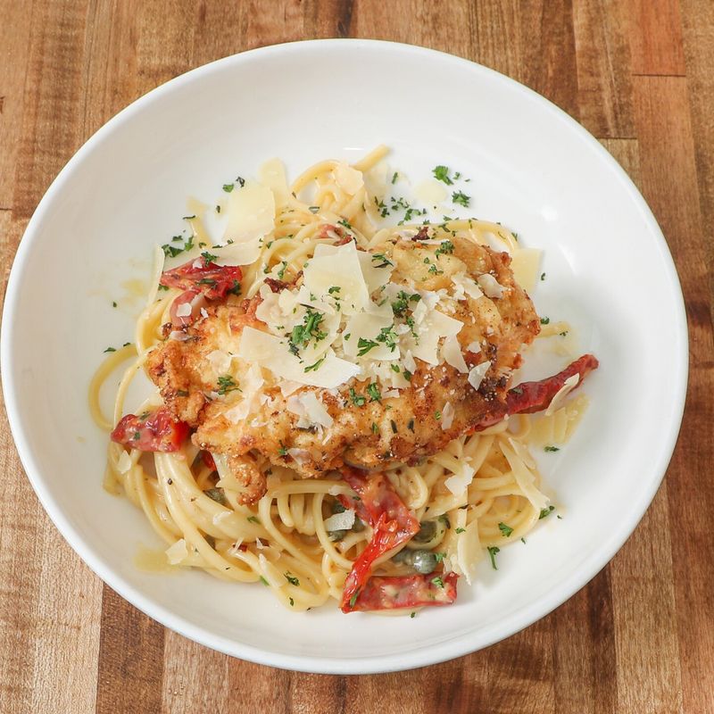 Fettuccine Alfredo at Stella Modern Italian Cuisine (Oklahoma City)