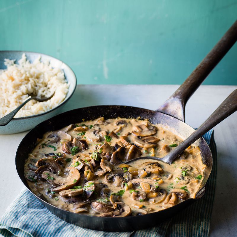 Quick Mushroom Stroganoff