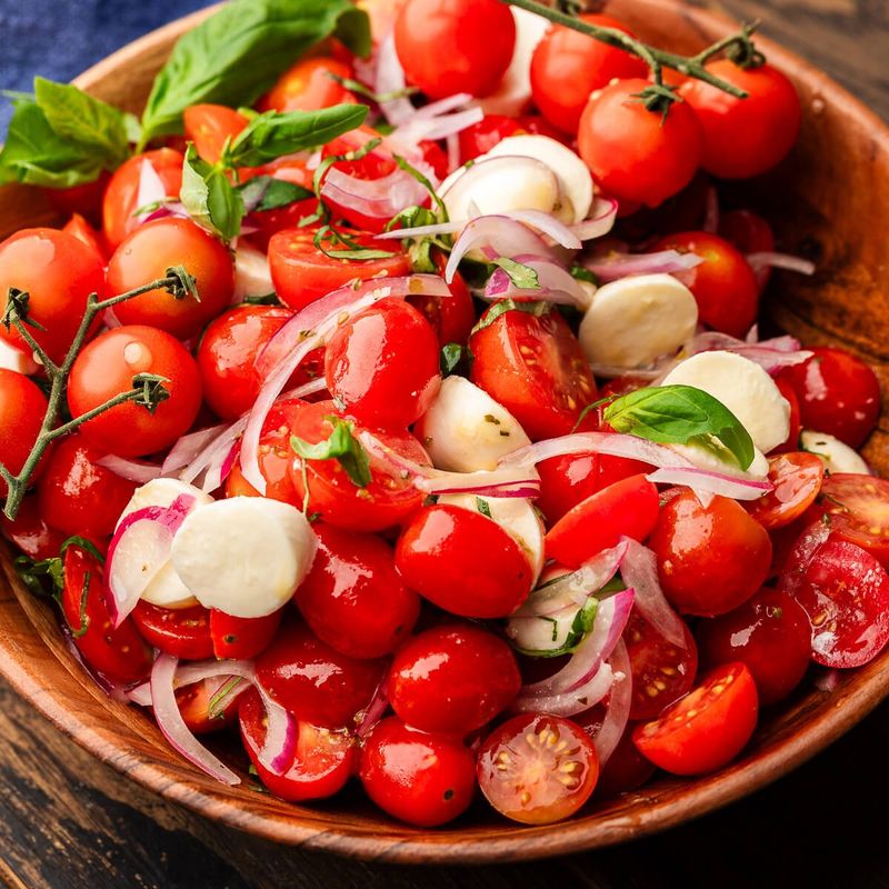 Tomato and Mozzarella Salad