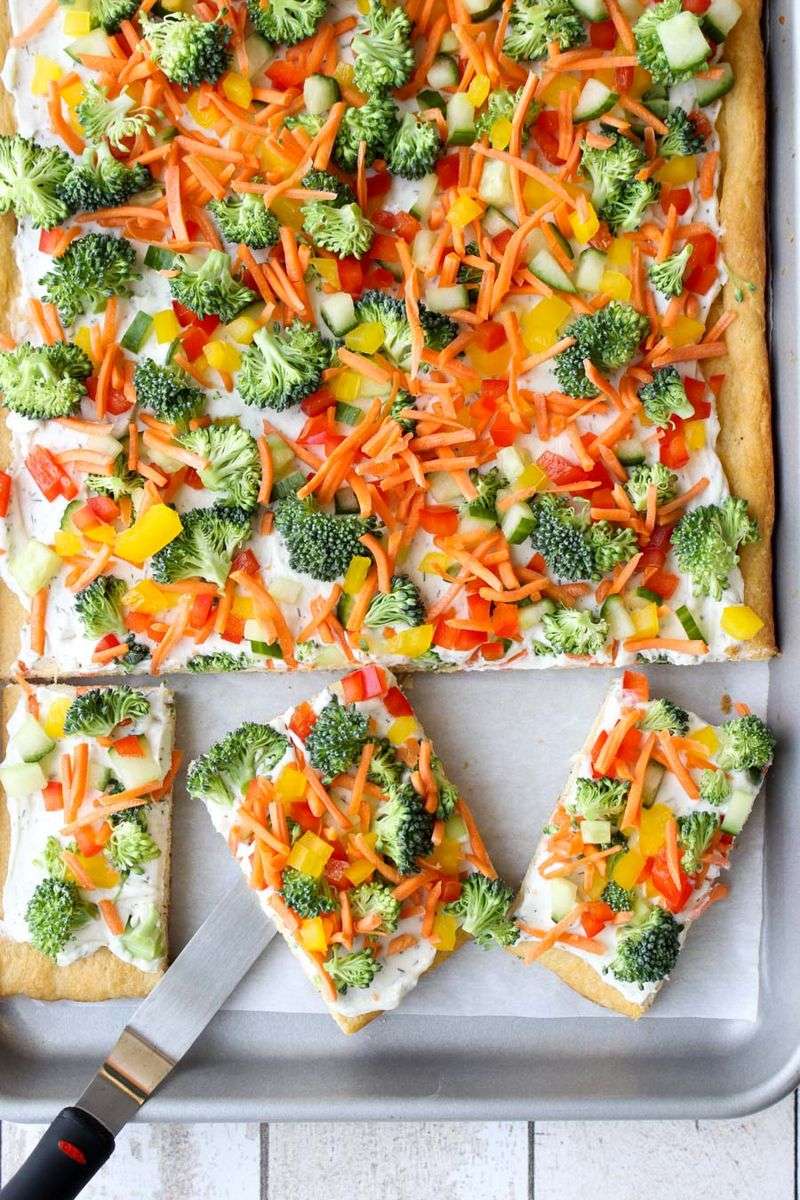 Crescent Veggie Pizza