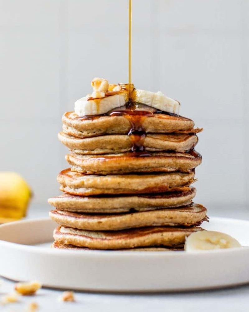 Banana Oat Pancakes
