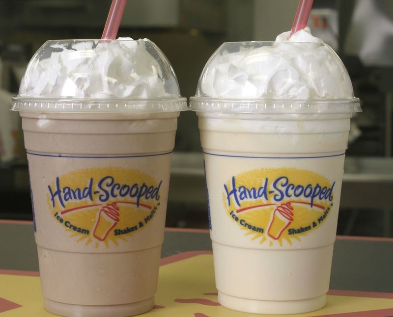 Carl’s Jr. / Hardee’s (Select Locations)