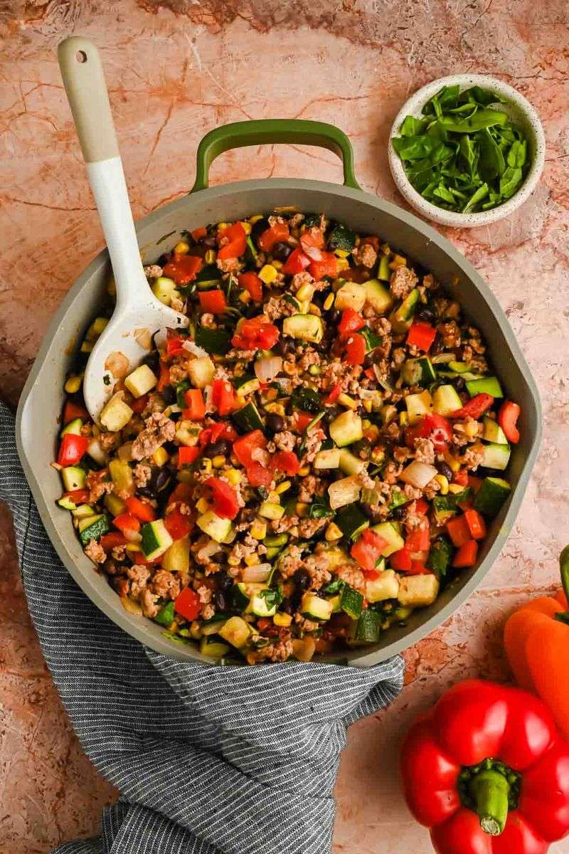 Ground Turkey Skillet with Vegetables