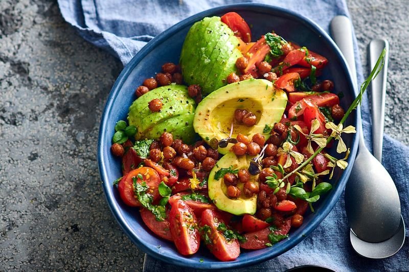 Spicy Chickpea and Avocado Salad