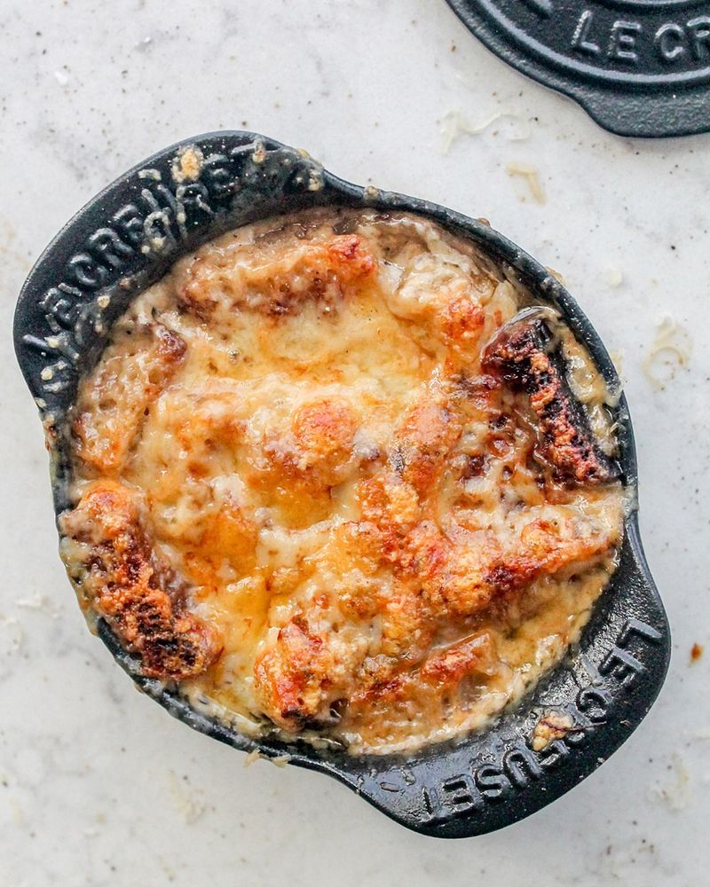 French Onion Soup au Gratin