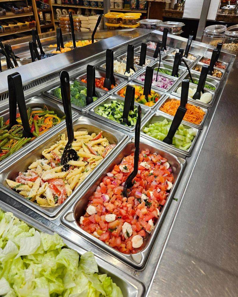 Fresh Salad Bar