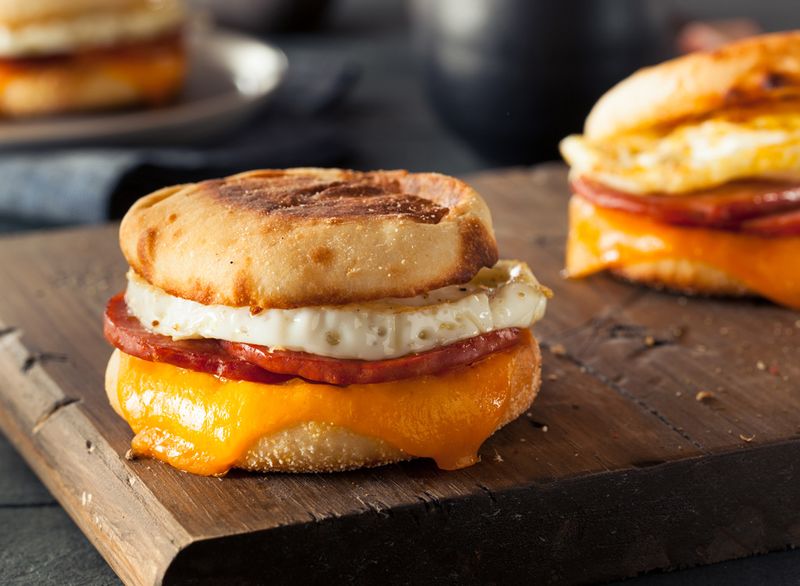 Sandwich Bros. Sausage Egg White Flatbread